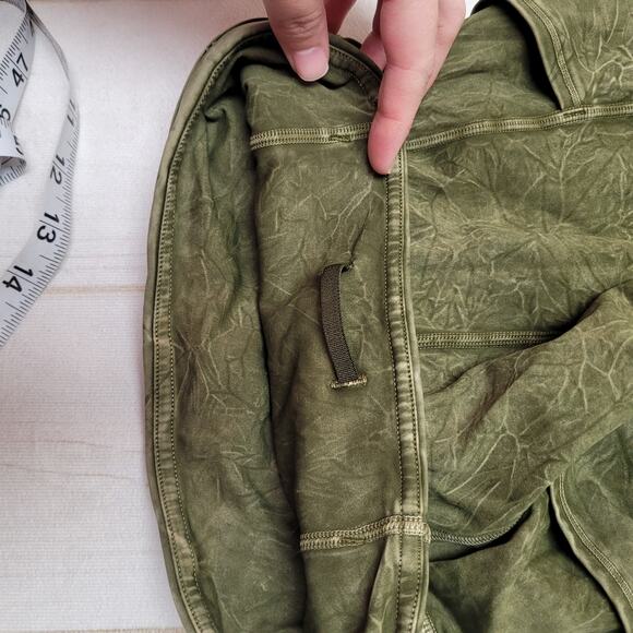 Lululemon fast and free biker shorts high rise green ice wash - Picture 7 of 7